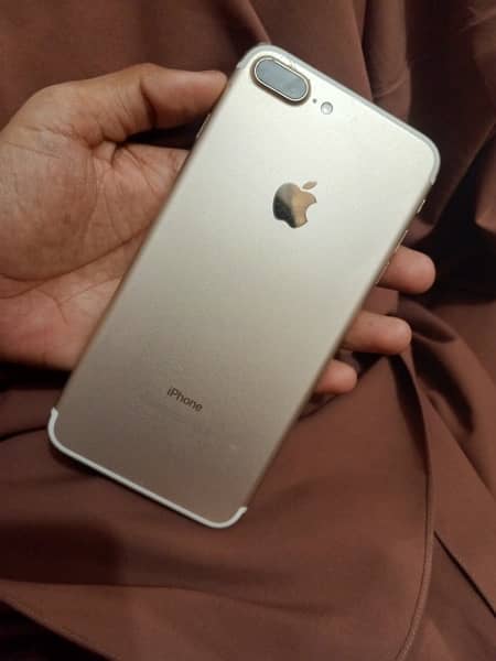 Apple Iphone 7plus PTA Official Approved with Box. 3