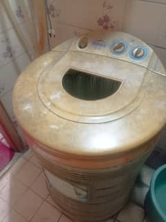 Boss washing machine and spin dryer