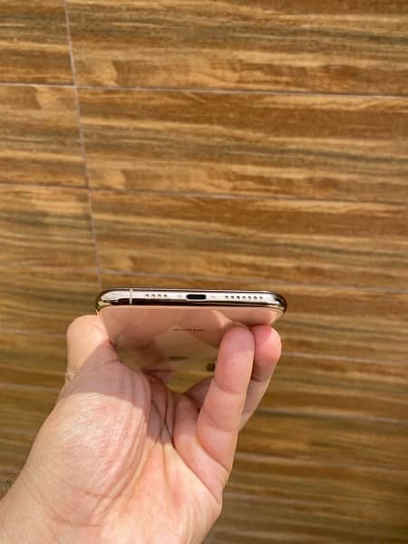 Iphone xs max PTA approved 2