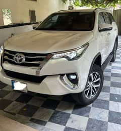 Toyota Fortuner V 2020