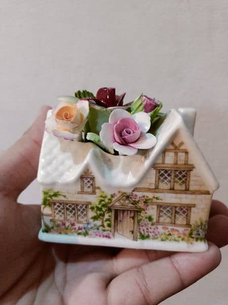 Rare 1988 Royal Albert Old Country Roses Basketweave Cottage Miniature 3