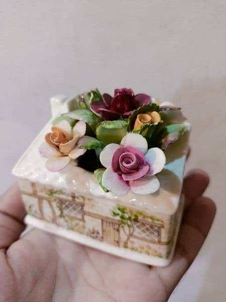 Rare 1988 Royal Albert Old Country Roses Basketweave Cottage Miniature 5