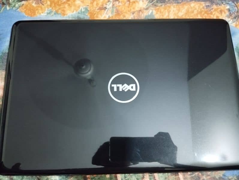 15.6" Dell Inspiron 5567 - 7thGenCi7/8GB/1TB HDD/4GB AMD G. Card 1