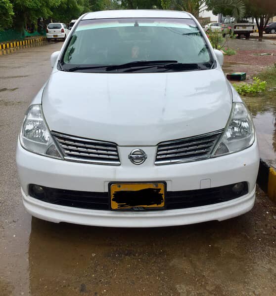 *Nissan Tiida Latio 1.5G Automatic CVT for Sale* 0