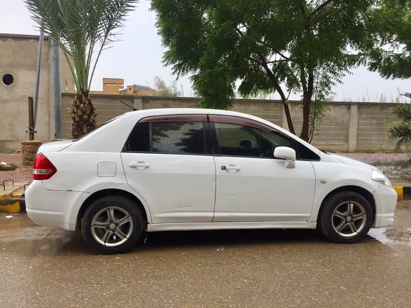 *Nissan Tiida Latio 1.5G Automatic CVT for Sale* 1