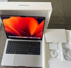 apple mackbook full assacaries full warranty ha