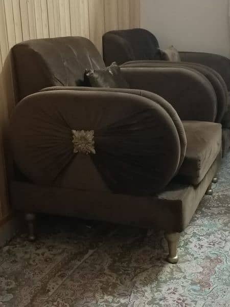 New hai Sofa set 5 Setter with Table . . 2