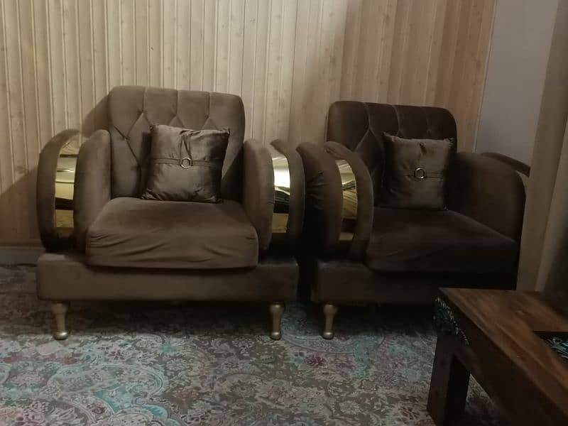 New hai Sofa set 5 Setter with Table . . 6