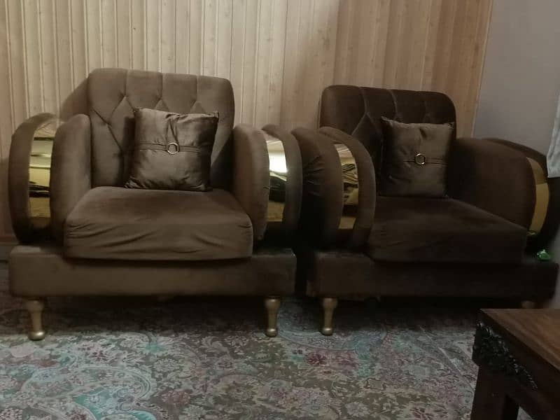 New hai Sofa set 5 Setter with Table . . 7