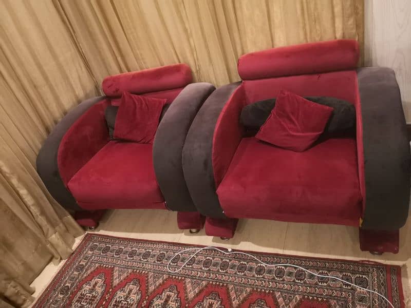 2 single seater sofas 1