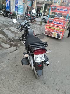 suzuki GS 150 SE