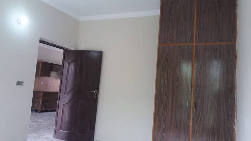 5 Marla Prime Location House For Sale In Khayaban E Amin, Block P 4