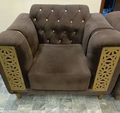 sofa set used but in good condition