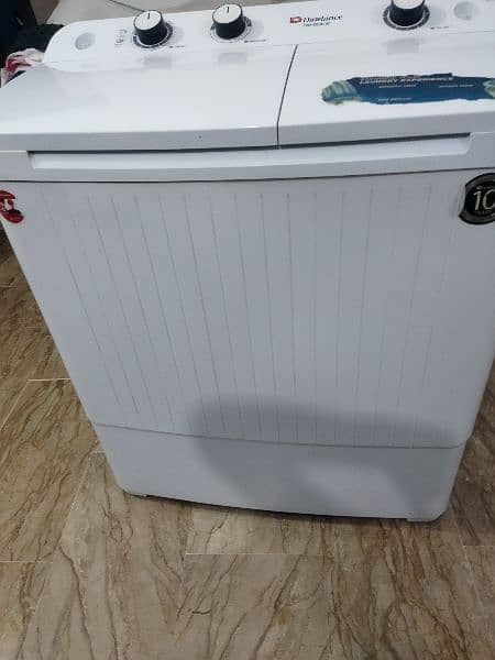 dawlance washing machine best condition slightly used 2