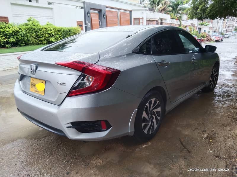 Honda Civic Turbo 1.5 2016 6