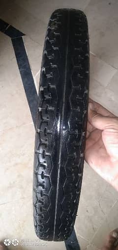 Honda 125 tyre