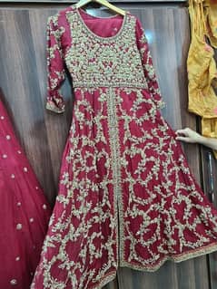 Bridal lehnga / Wedding dress / Barat dress / bridal lehnga for sale