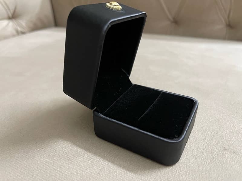 Ring Led box and other jewellery boxex available 10