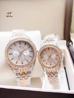 couple watch Delivery All our Pakistan