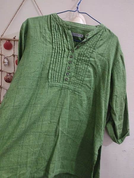 branded small medium size western tops, engine breakout 1000rs only 5