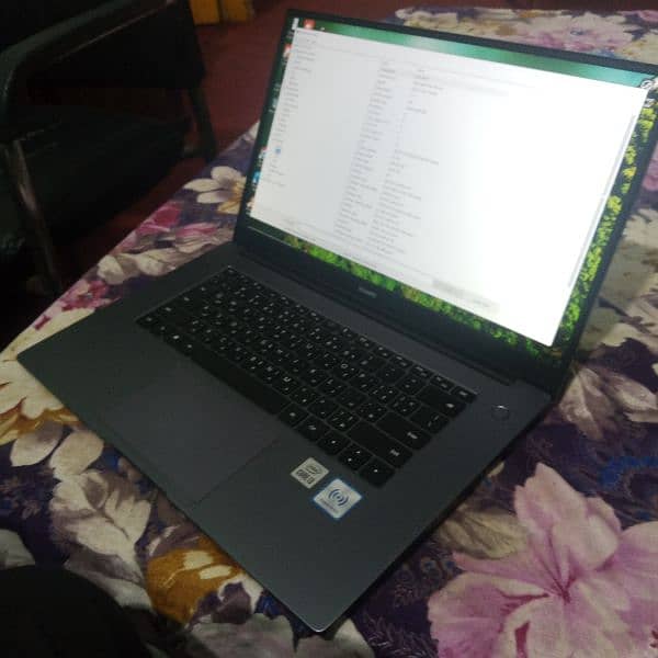 LAPTOP HUAWEI MATEBOOK D 15 2