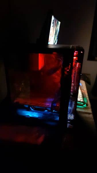 Gaming pc i7 4gen/ 8gb graphic card/ 2k lcd 2