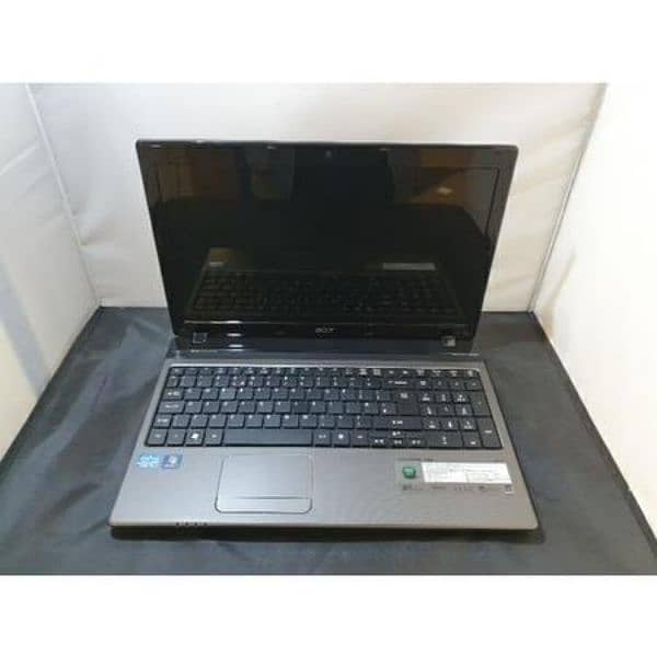 Acer inspire Laptop 15.6"big display numeric keyboard 10/10 condition 1