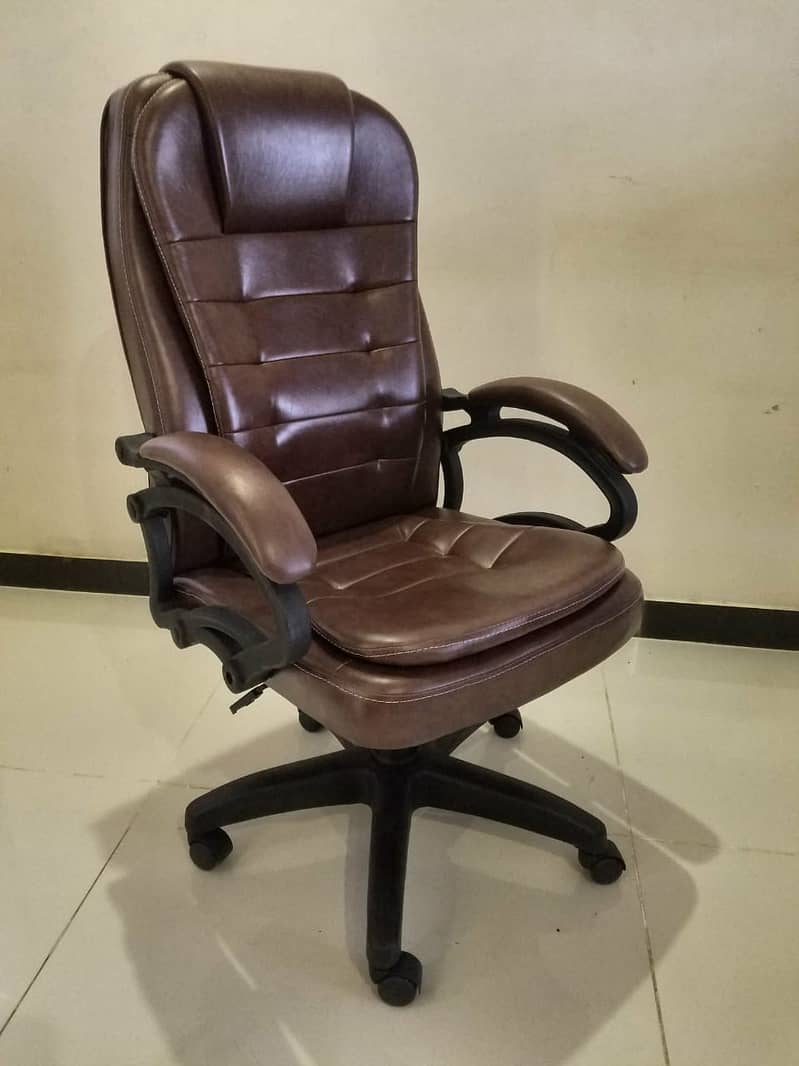 Gaming chair for sale | computer chair | Executive Office chair 3