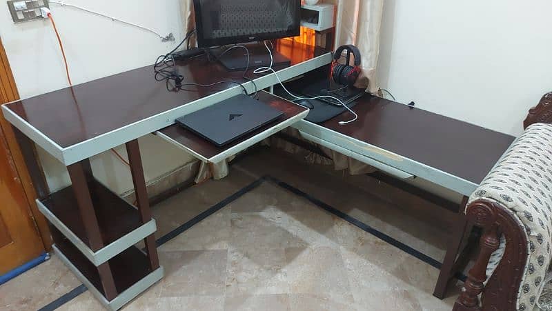 Wood and Iron Computer Table 2