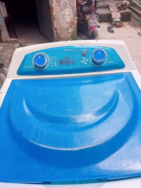 Full size washing machine 1