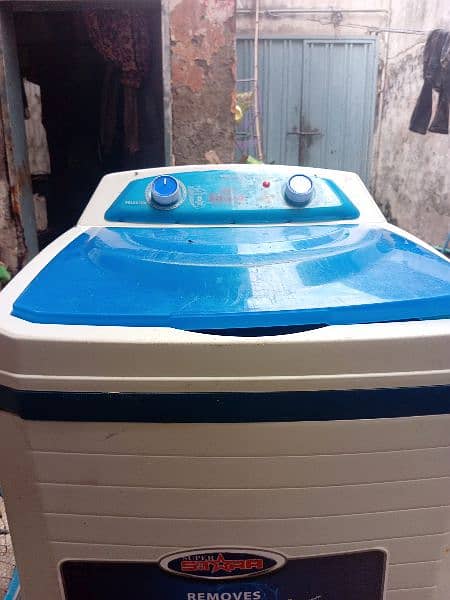 Full size washing machine 2