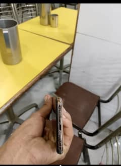 I phone xs max 64 gb gv arjent sale