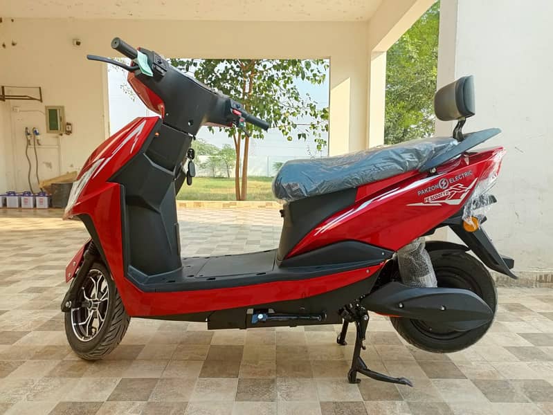 Pakzon Electric Scooty PES - 70L  With In Different Colours 7