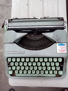 Antique Type Writer