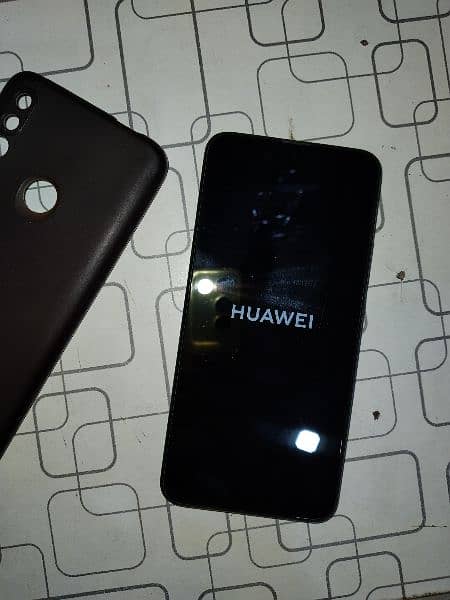 Huawei y9  prime 4