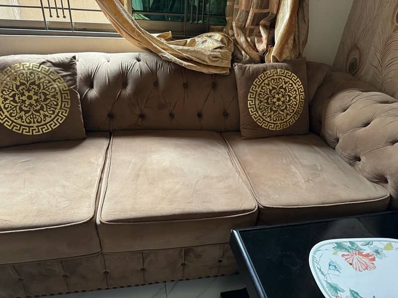 L-Shaped almost new sofa 1