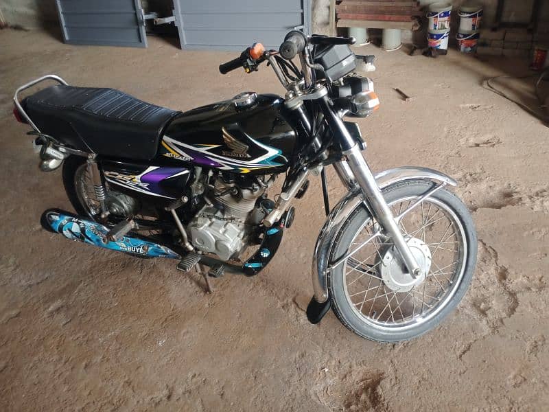 Honda 125 20 model.  wtsap 0304=9061980 1