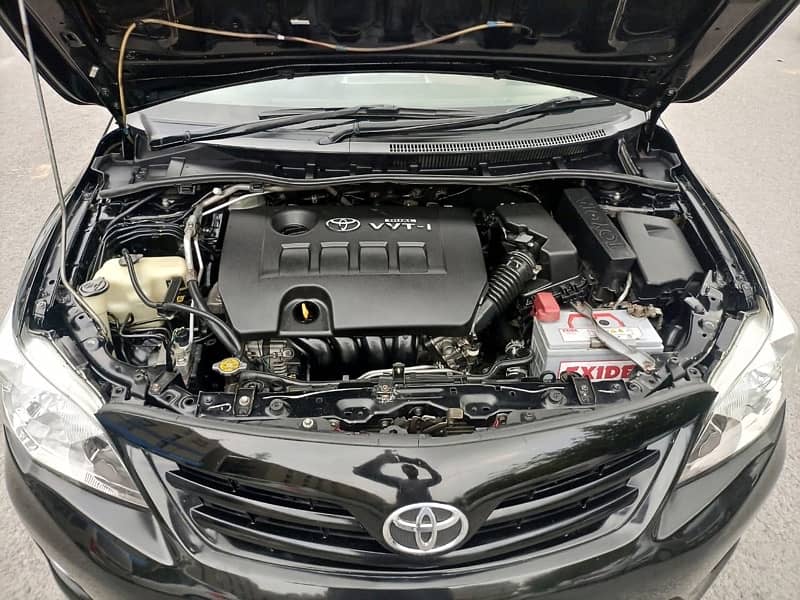 Toyota Corolla GLI 2014 5