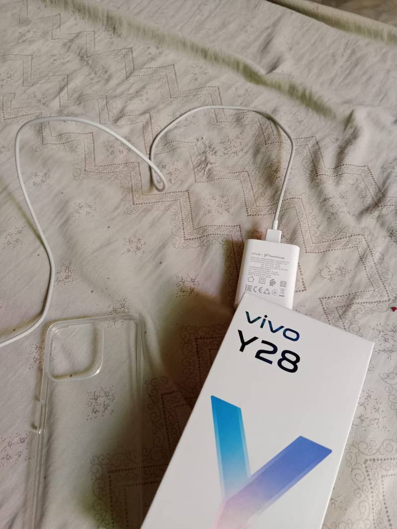 Vivo y28 4