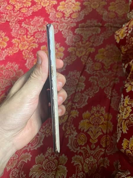 Samsung s10 5G condition 10/9 4