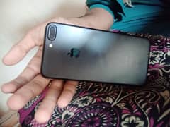 iphone 7plus plus . . . condition 10by 8.5 Gv battery 77 32gb All ok f