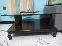 Centre Table in good condition for sale 0