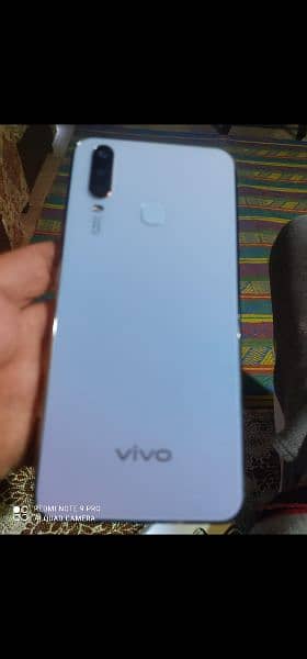 vivo y17.8/256gb pta approved 1