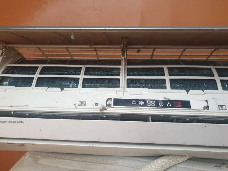 1 Ton Gree inverter AC for sale 2