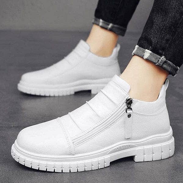 Important Branded Shoes / shoes / Footwear /joggers 17