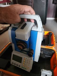 Stonex R1 Plus Total station 0