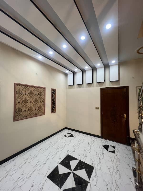 5 Marla Brand New Spanish House For Sale , B Block AL Rehman Garden Phase4 Near Jallo Park Main Canal Road Lahore 17