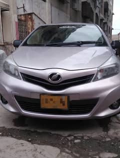 Toyota Vitz scratch less condition 2011 register 2015 0