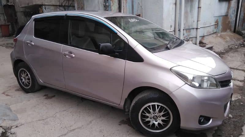 Toyota Vitz scratch less condition 2011 register 2015 7