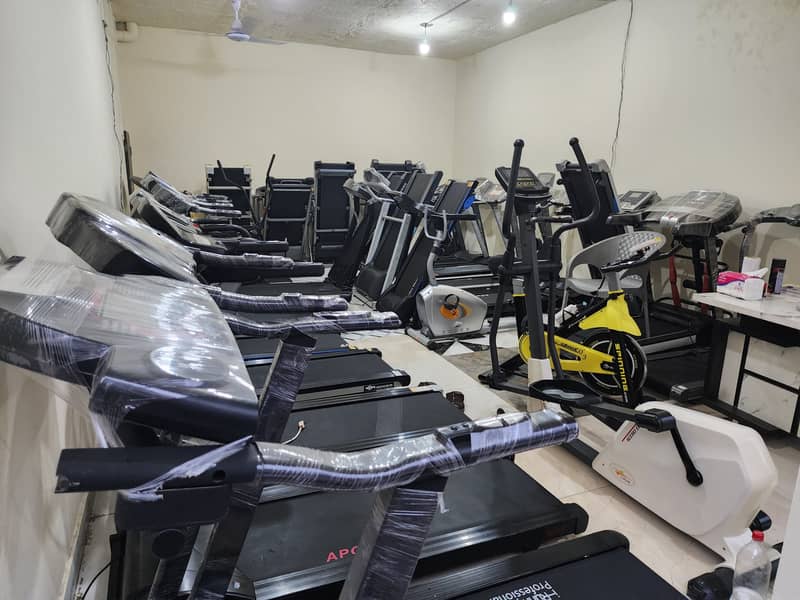 treadmill 0308-1043214/ exercise equipment/ runner / gym cycles 1